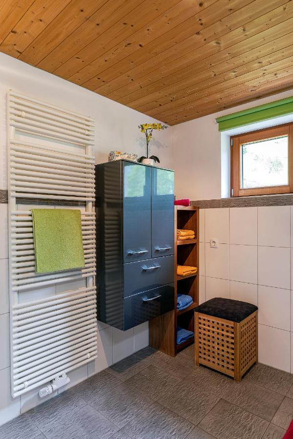 Haus Gruener Wald Apartment Bartholomaberg Bagian luar foto